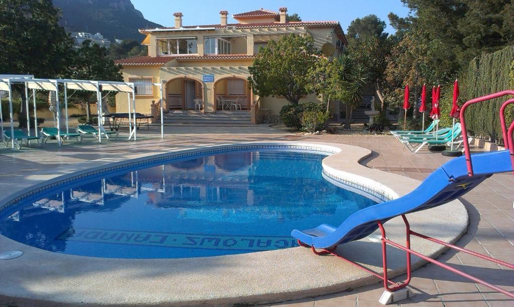 Bungalows Canada Alquileres Vacacionales 칼페 외부 사진