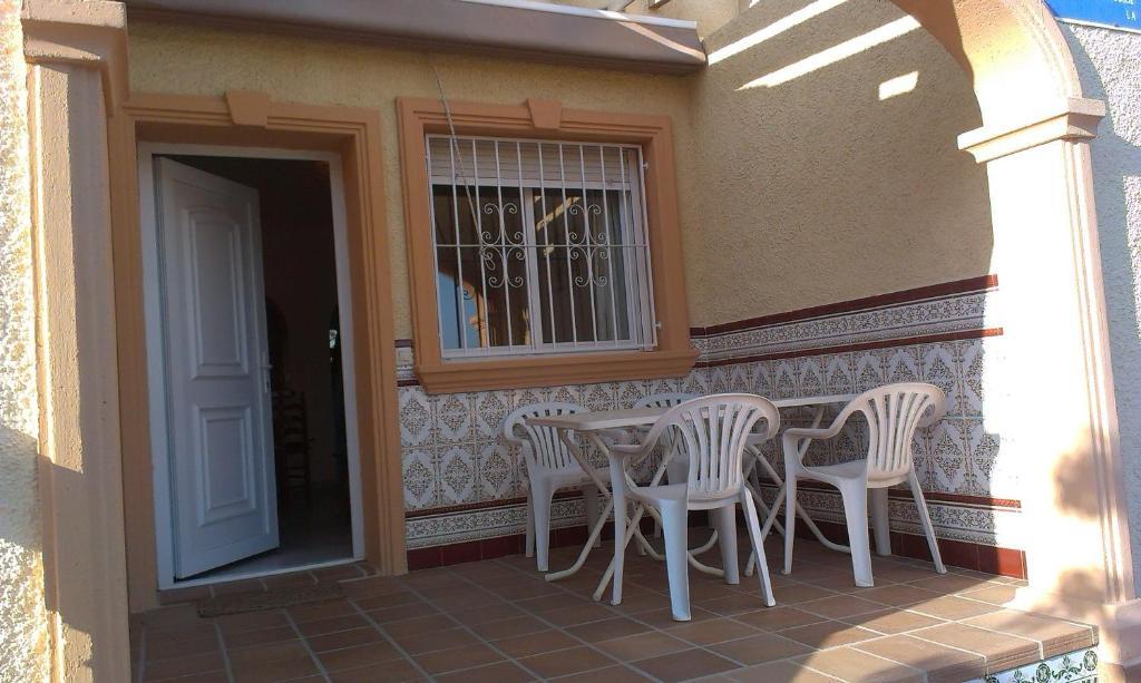 Bungalows Canada Alquileres Vacacionales 칼페 외부 사진